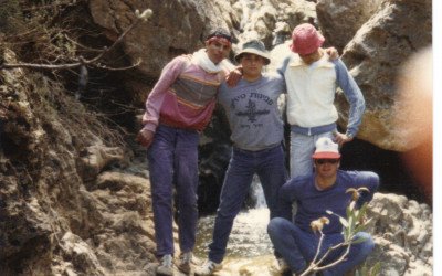 עם החברה בטיול